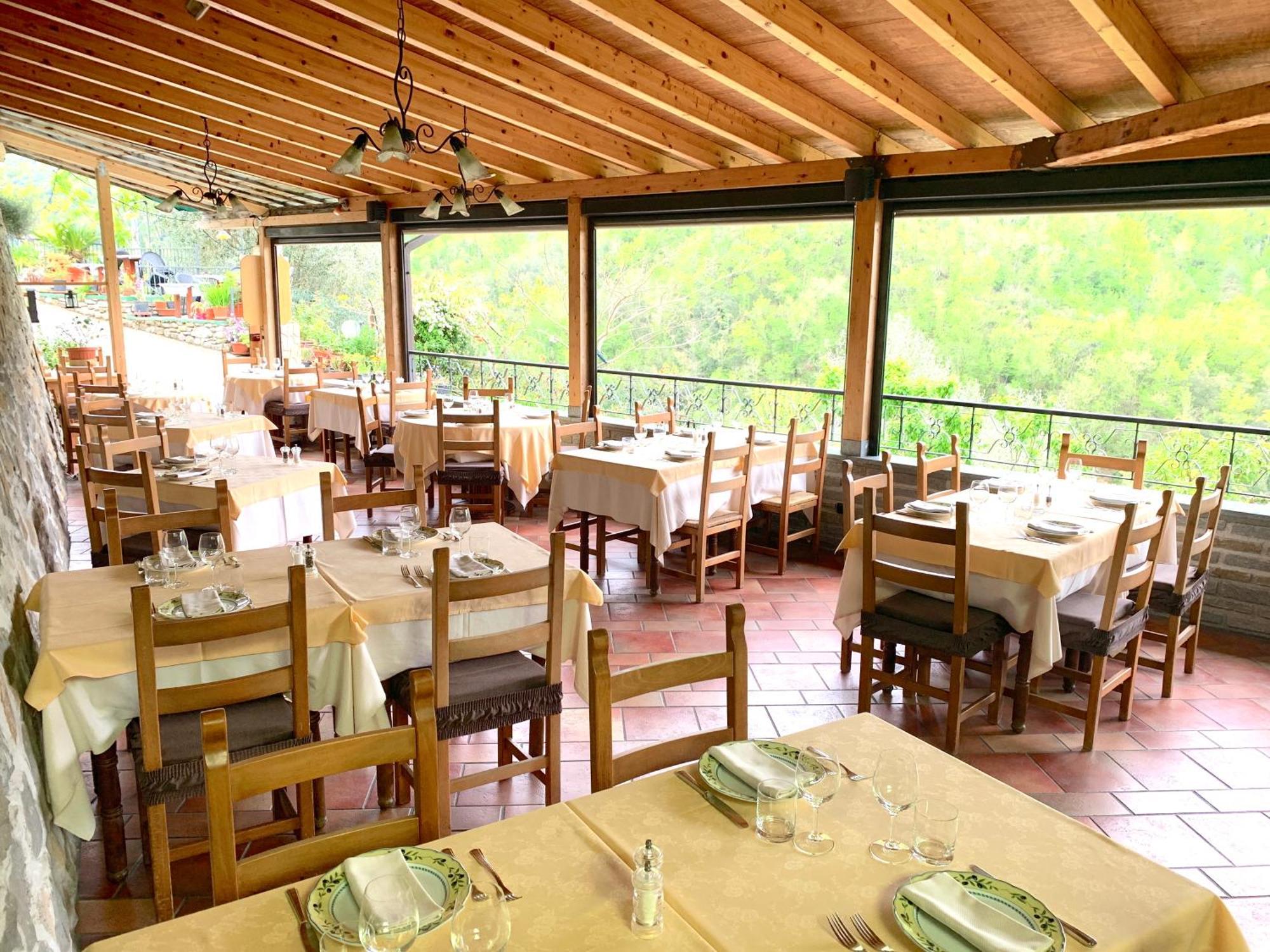 Bed & Breakfast La Favorita & Ristorante 2*