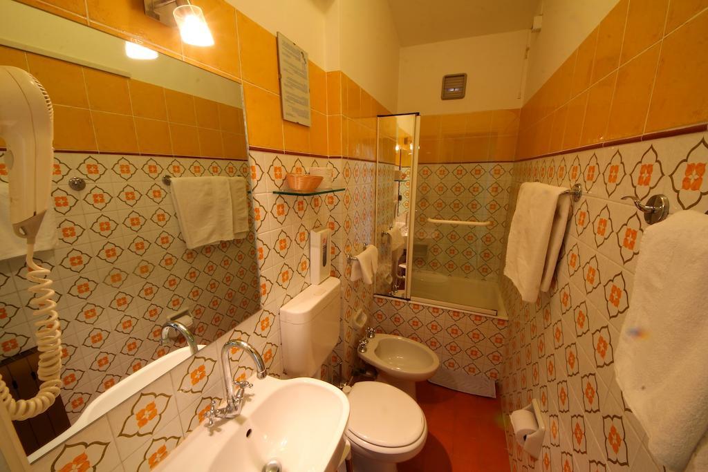 Bed & Breakfast La Favorita & Ristorante 2*